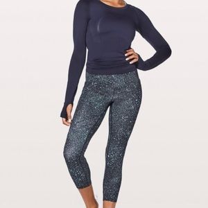 Lead the pack crop speckled size 6